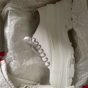 McQueen Treadslick Sneaker Low